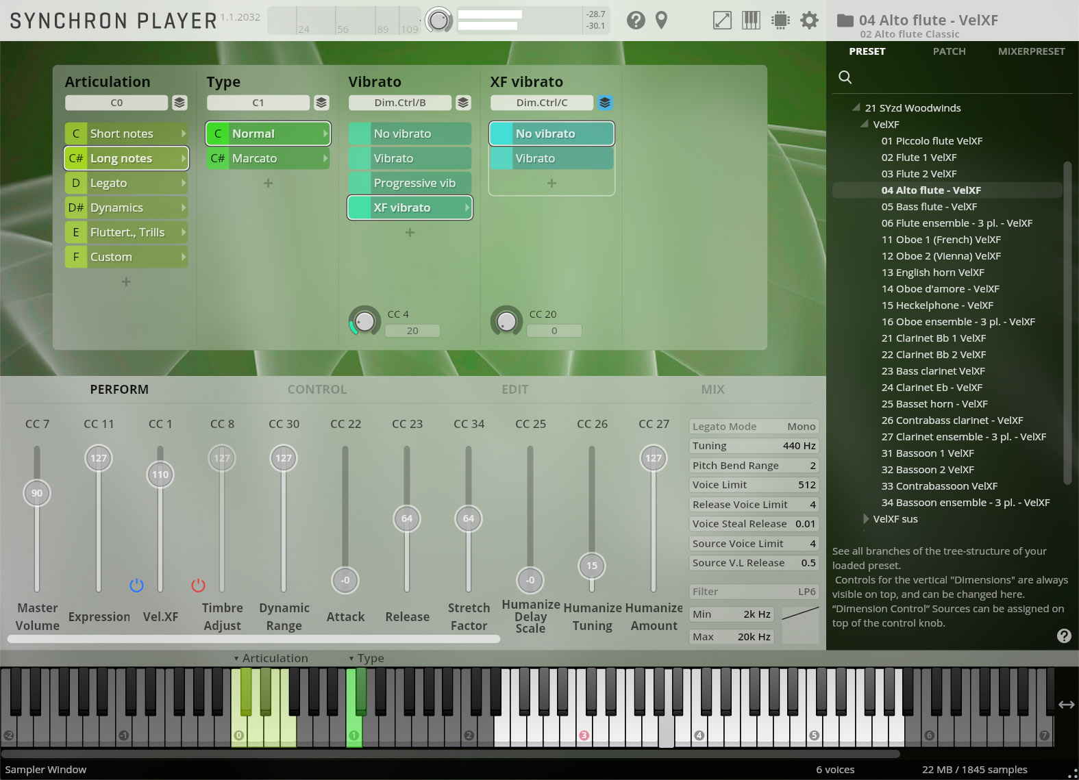 Screenshot of Synchron Player software showing instrument selection, articulation, vibrato, performance controls, editing parameters, and mix settings for Alto Flute VelXF.